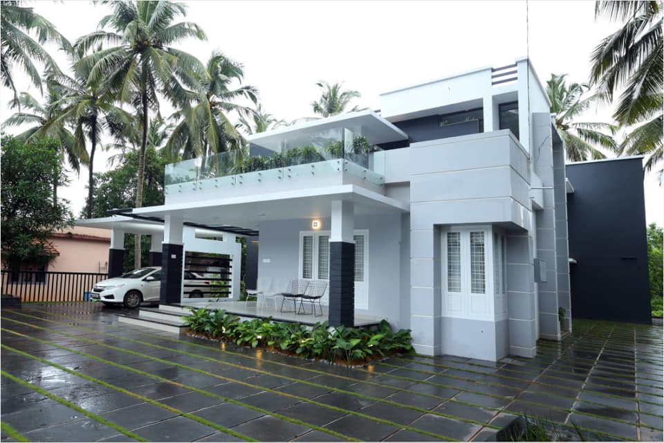 50 സെന്റ് സ്ഥലത്ത് 3600 sqft ൽ ഒരു കണ്ടംപ്രറി വീട്